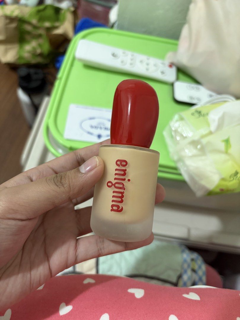 Enigma Foundation LN05 Light (Category: Makeup) located in Angeles City. Submitted by chicagoezz (Listing ID 1460332244, Image 1). Description: 5pumps used only 📍nueva ecija 📦j&t.