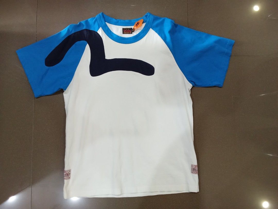 Evisu x palace (Category: Tshirts & Polo Shirts ) located in Tagbilaran City. Submitted by nomsojyara49223 (Listing ID 1460317107, Image 1). Description: evisu c palace excellent condition authentic large size.