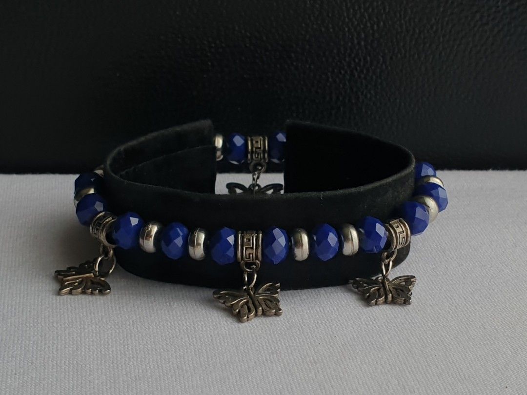 Faceted Blue Natural Stone Bracelet (Category: Bracelets) located in Quezon City. Submitted by WasalakTwo (Listing ID 1460315079, Image 1). Description: Bought in Japan High quality Goodcondition Clean and presentable Open for delivery nationwide.
