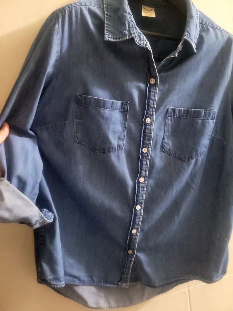 Faded Glory US Bottondown (Category: Blouses) located in Los Banos. Submitted by lopecruz (Listing ID 1460446587, Image 3). Description: 25"armpit laid flat 27"length like new L to XL.