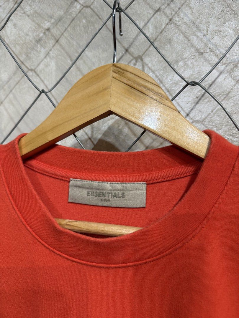 Fear of God “7” Logo Red Tee. (Category: Tshirts & Polo Shirts ) located in Manila. Submitted by ardobe.mnl (Listing ID 1460485182, Image 3). Description: -Fear of God “7” Logo Red Tee. Size: Medium Dimes: 21x26 Condition: Excellent Flaw: None! Dm for inquiries! 🛒📥.