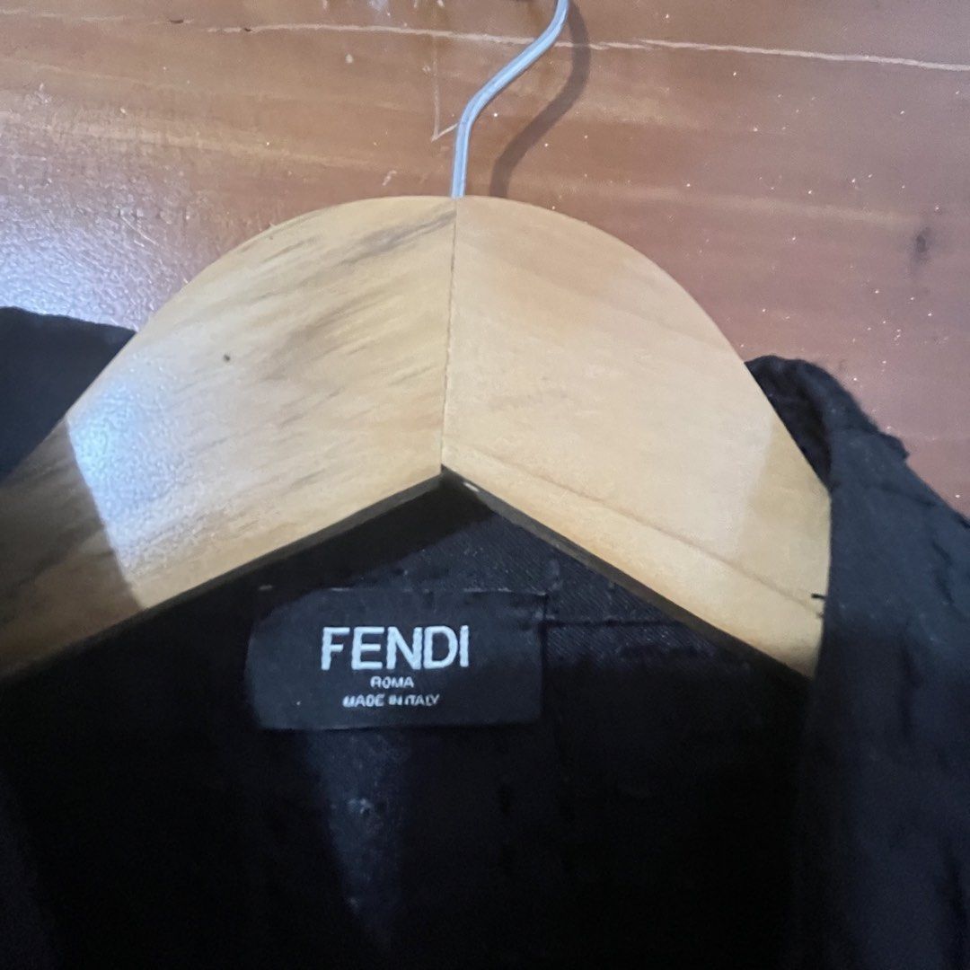 FENDI JACQUARD (Category: Tshirts & Polo Shirts ) located in Manila. Submitted by kramice (Listing ID 1460381157, Image 3). Description: WTS❗️ FENDI JACQUARD SHORT SLEEVE DIMES: W23.5 L28.5 EXCE CONDI HMU📩 .
