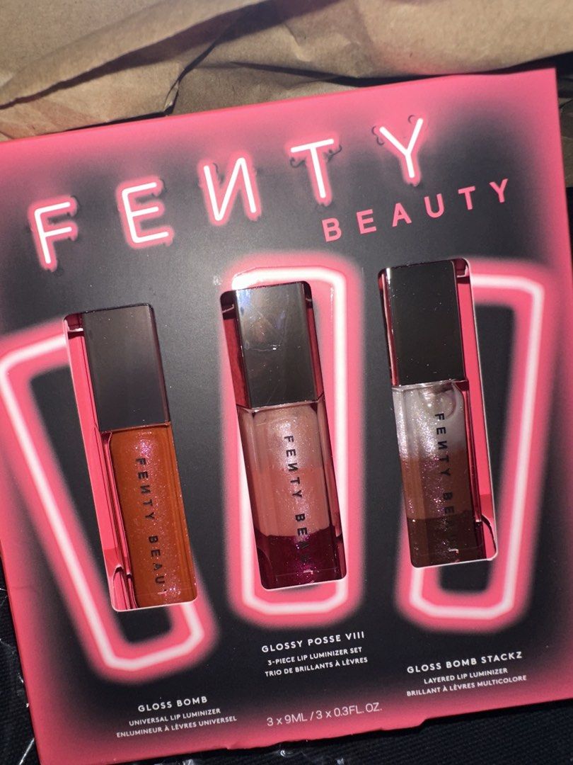 Fenty gloss bomb (shade: sugar plumz) (Category: Makeup) located in Quezon City. Submitted by nineties.rack (Listing ID 1460378937, Image 2). Description: Brandnew Guaranteed authentic- from Sephora Selling the middle one (Sugar plumz) only .