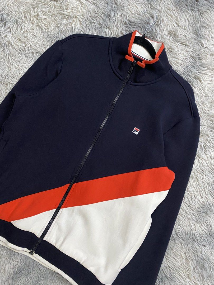 Fila Fullzip Jacket (Category: Coats, Jackets and Outerwear) located in Manila. Submitted by kurtmnla (Listing ID 1460473446, Image 2). Description: Fila Full zip jacket Size M fit/ Unisex Dimes 20x25 Good condition/ issue minimal dirt 📍Quezon city.