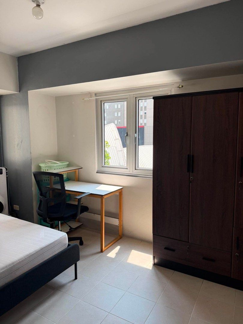 FOR RENT | 2BR AVIDA TOWERS 9TH AVE, BGC (Category: Apartments & Condos) located in Antipolo. Submitted by philipafan (Listing ID 1460356743, Image 2). Description: FOR RENT | 2BR AVIDA TOWERS 9TH AVE, BGC • Two Bedrooms • Two Bathrooms • Fully Furnished • With Balcony • 2nd Floor • No Parking • Ready for occupancy 📍 Avida Towers 9th Ave, BGC Perfect for those looking for a comfortable and fully furnished home in the heart of BGC, with easy acce