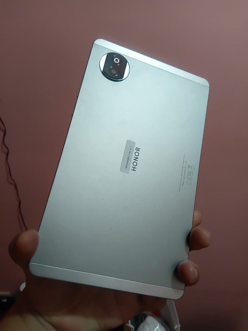For sale Honor Pad x7 (Category: Android) located in Manila. Submitted by antonbillo37955 (Listing ID 1460312743, Image 1). Description: .