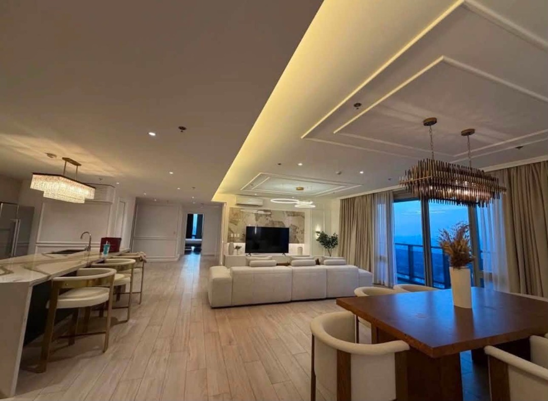 (Category: ) located in . Submitted by hvp.realtyinc (Listing ID 1460390920, Image 1). Description: .