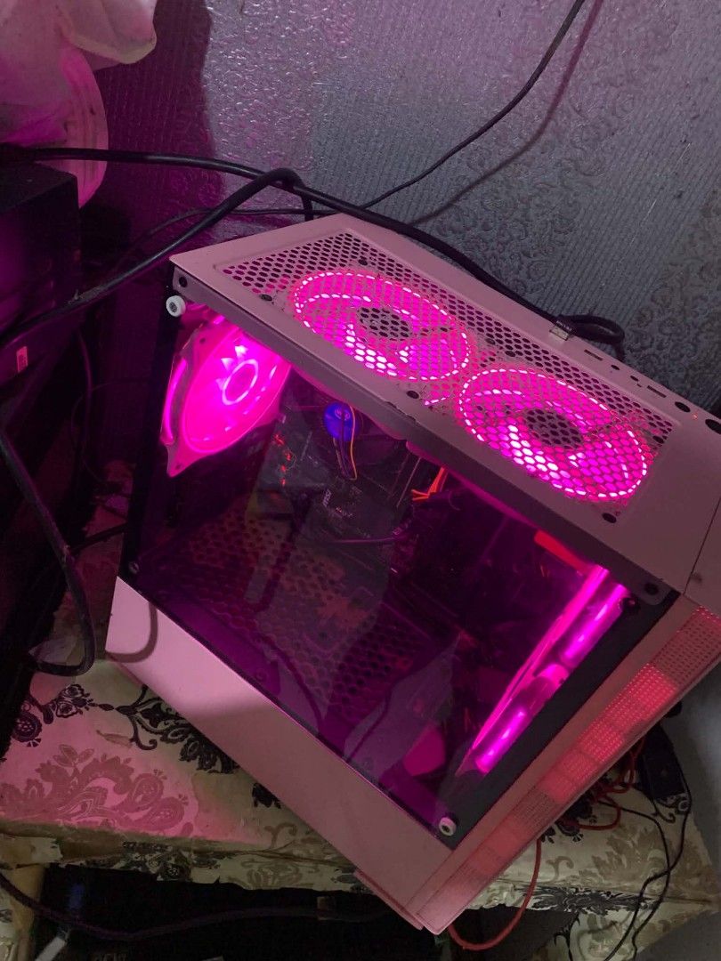 For Swap sa Gaming Phone (Category: Desktops) located in Manila. Submitted by sett_30 (Listing ID 1460449764, Image 1). Description: Swap po sa Gaming Phone Specs Pc: i5 6500 128gb ssd 8gb ram Strike-X 600w Power supply (80+) bronze.