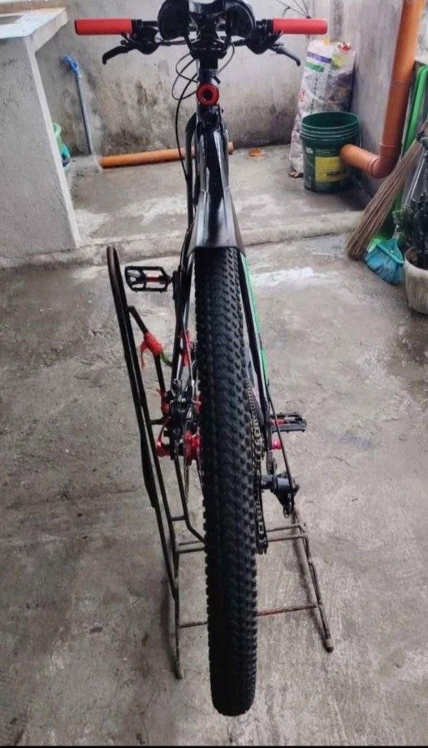 Foxter ft 301 27.5er (Upgraded) (Category: Bicycles) located in Manila. Submitted by mr.panda1118 (Listing ID 1460379241, Image 2). Description: Description * Foxter ft 301 frame 27.5 * rigid fork CUBE 27.5 * mt200 shimano * hubs speedone pilot carbon/32 holes/6 pawls/3 teeth * rotor sagmit brand bew * saddle inspeed brand new/black * headset sagmit * crank hallowtech shimano 3x * seald bearing pedal * sprocket 9 speed sagmit * rd torny 8 speed *