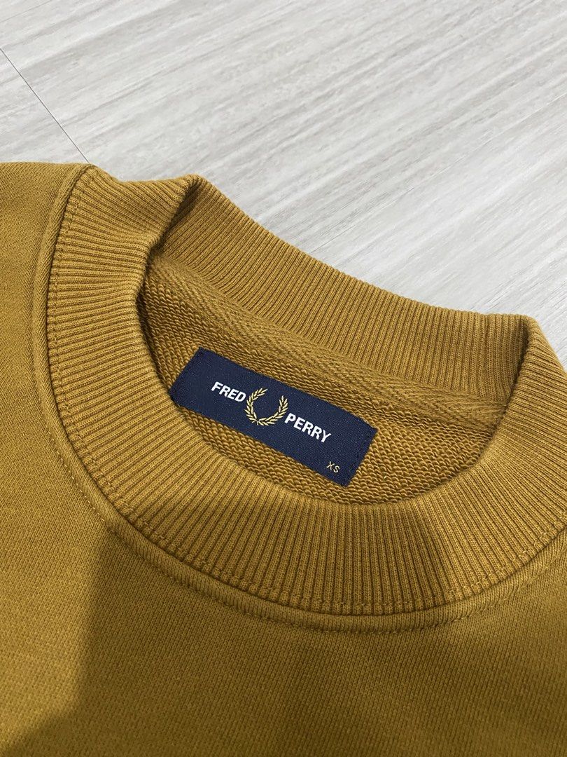 Fredperry (Category: Others Tops) located in Manila. Submitted by vizcarrach03925 (Listing ID 1460441121, Image 3). Description: .