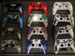 (Category: ) located in . Submitted by aikilyugaming (Listing ID 1460420447, Image 1). Description: .