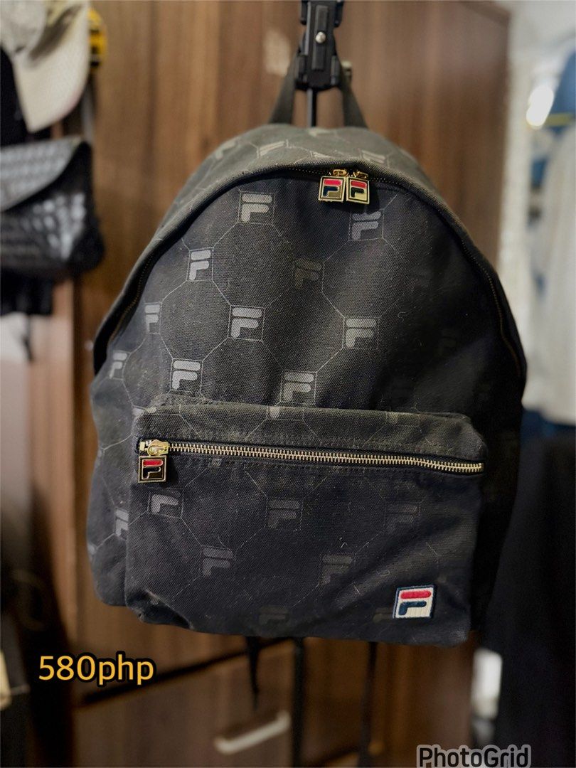 Fs preloved backpack (Category: Backpacks) located in Manila. Submitted by caliboixsbck (Listing ID 1460341126, Image 2). Description: Fs preloved backpack Nasa picture na po ung price Mandaluyong Pasig Gcash Lalamove.