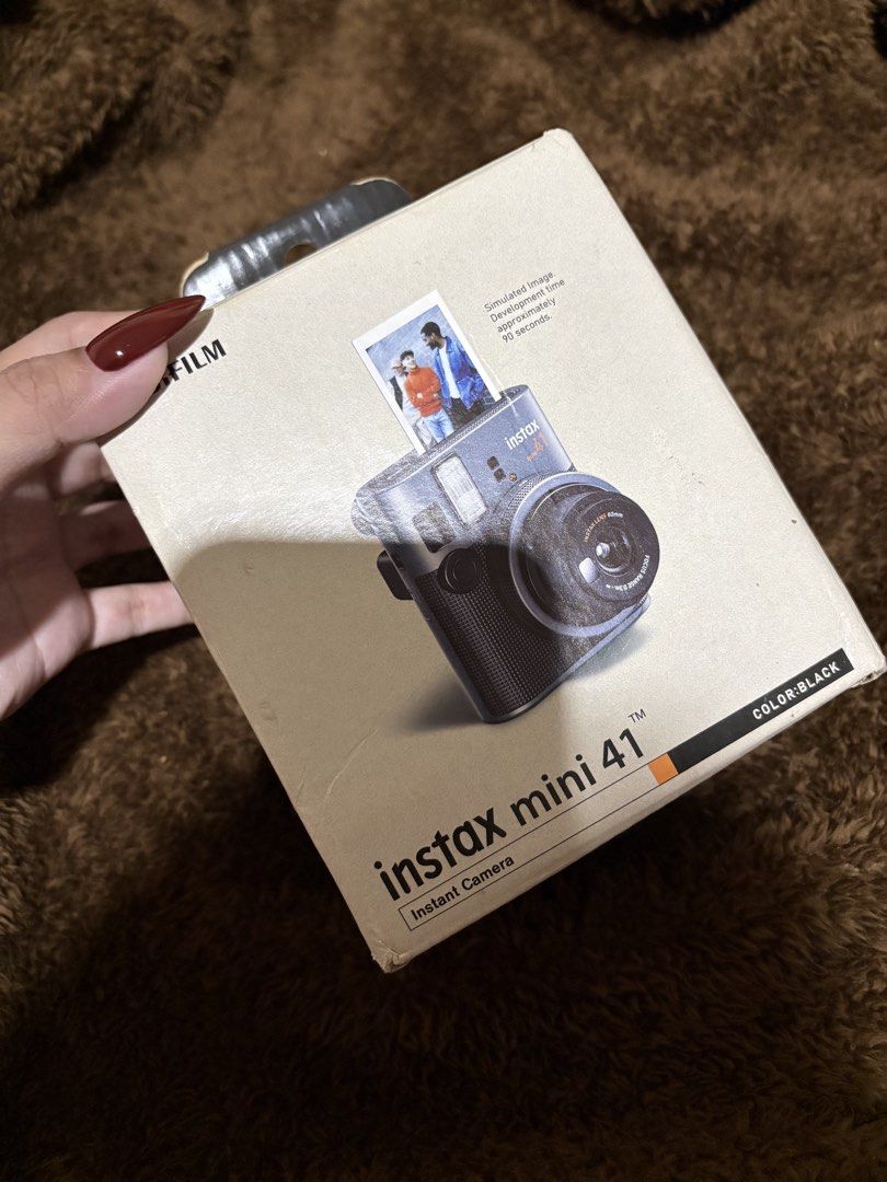 Fujifilm Instax Mini 41 (Category: Cameras) located in Santiago. Submitted by renrei (Listing ID 1460348567, Image 3). Description: once used only no issues 10/10 condition complete with box wt batteries bought for 6500 rfs: need funds.