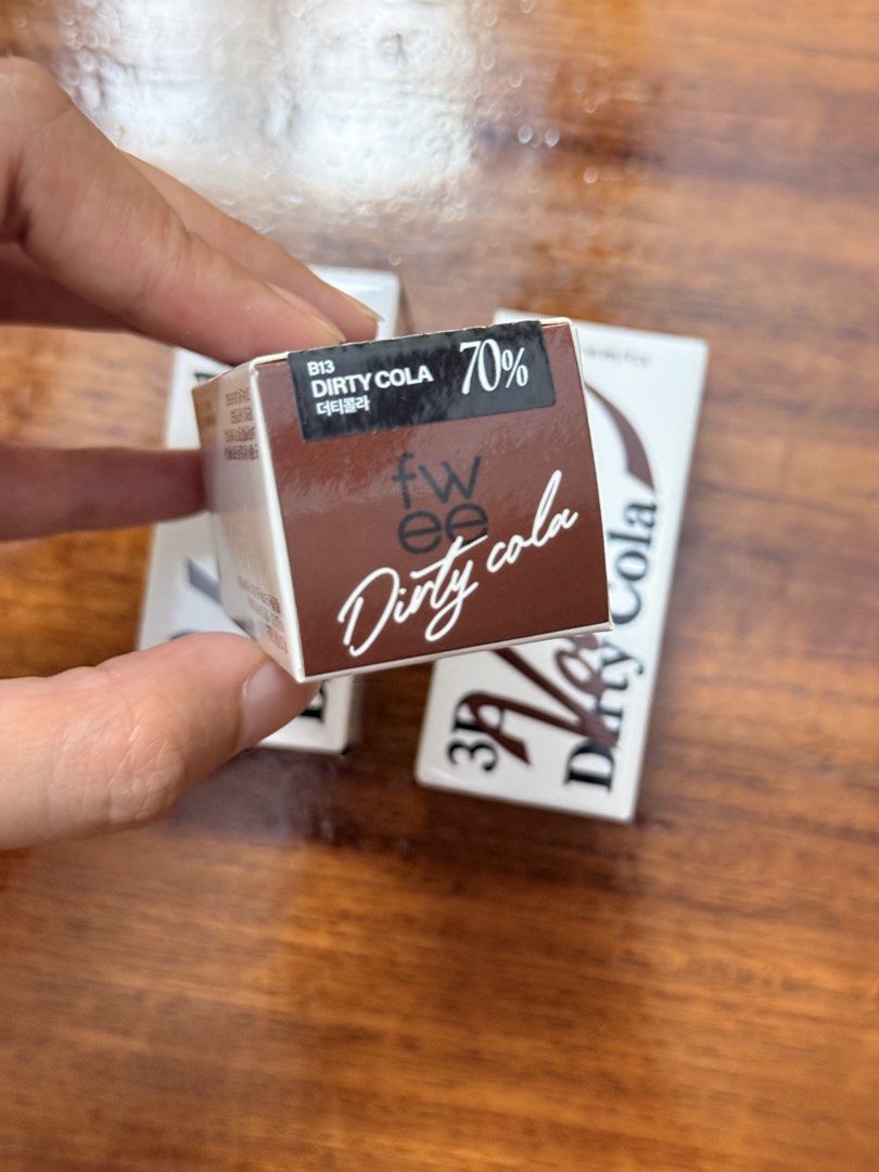 Fwee 3D Volume Gloss Dirty Cola (Category: Makeup) located in Las Pinas. Submitted by 78wwhbqggn65388 (Listing ID 1460315569, Image 3). Description: - Brand: Fwee - Product: 3DVolume Gloss - Shade: Dirty Cola (popular brown tone) - Condition: Brand new - Quantity available: 3 boxes - Message me if you're interested!.