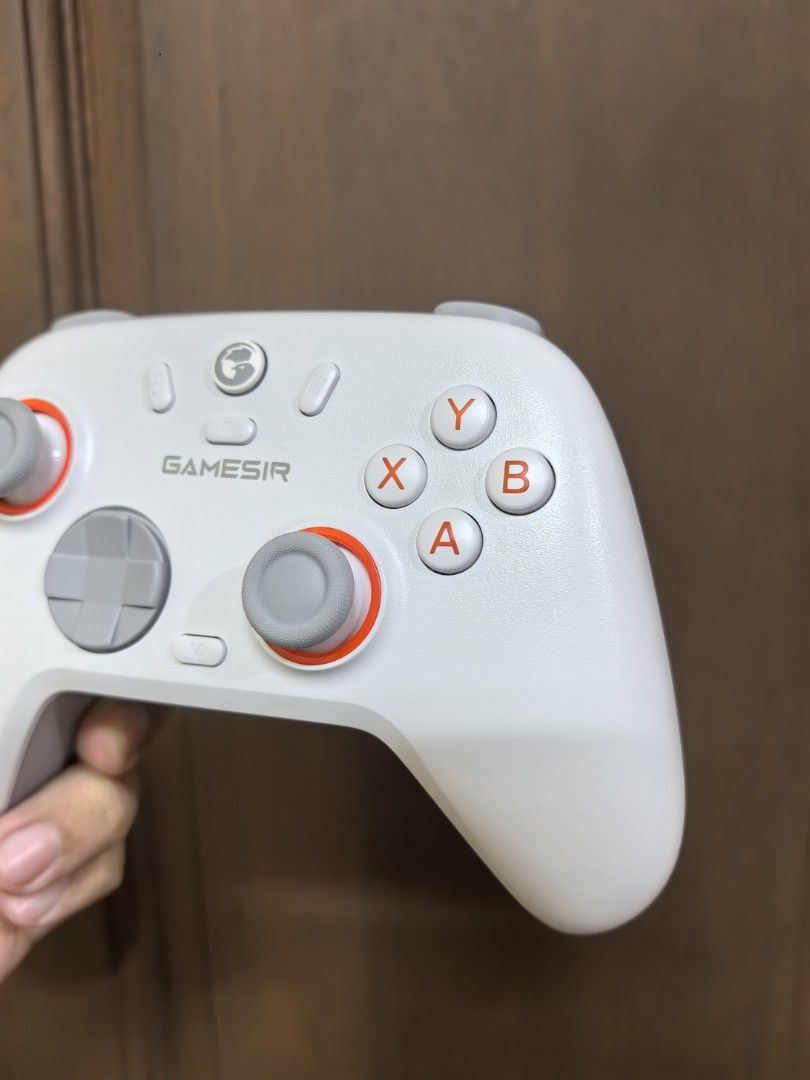 Gamesir Nova 2 Lite mobile game controller (Category: Controllers) located in Quezon City. Submitted by unboxingtito (Listing ID 1460445311, Image 2). Description: Gamesir Nova 2 Lite mobile game controller -brand new and unused -with box -add 200 for dongle/adaptor for PC .