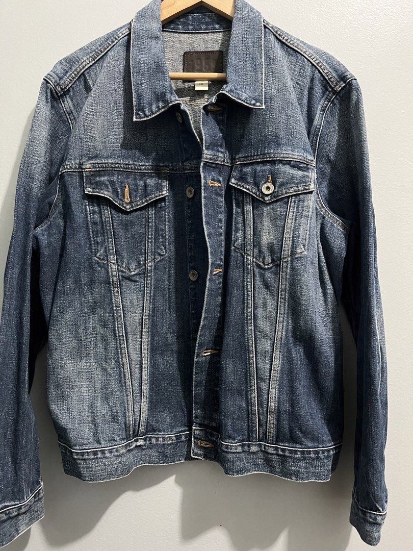 Gap 1969 Faded Trucker Denim Jacket (Category: Coats, Jackets and Outerwear) located in Manila. Submitted by mkjah (Listing ID 1460468069, Image 1). Description: Gap 1969 Faded Trucker Denim Jacket Size: XXL on tag (W) 23 (L) 25 (Sh) 20.5 (S) 25 Very good condition Color may vary due to lighting Price 1300 plus shipping DELIVERIES and/or SHIPPING GUIDELINES: FOR JNT SHIPPING:FRIDAY OR SATURDAY ONLY FOR SAME DAY DELIVERIES: LALAMOVE PAYMENT FIRST.