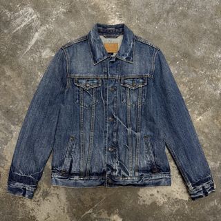 (Category: ) located in . Submitted by yamsengstore (Listing ID 1460468012, Image 1). Description: .