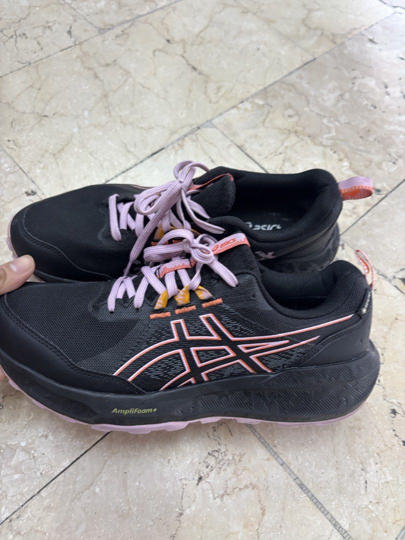 GEL-SONOMA 8 GTX (Category: Sneakers) located in Pasig City. Submitted by bootsoftravel_ph (Listing ID 1460501010, Image 3). Description: GEL-SONOMA 8 GTX used - Good FOR SALE Pair only FREE shipping!!! Issue: used Price ₱2,495 size: EU 42 / UK 8 / US 9 Guaranteed 100% Legit 💯 We ship nationwide 🚚.