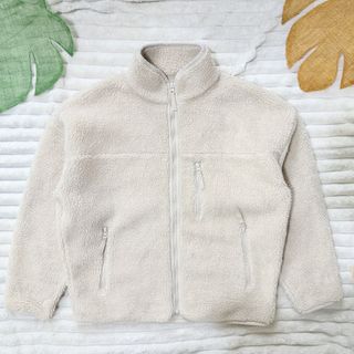 (Category: ) located in . Submitted by true_kidsclothing (Listing ID 1460493613, Image 1). Description: .