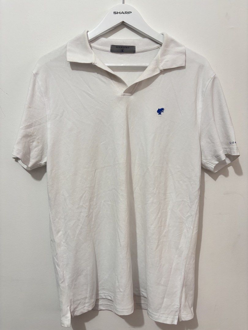 Giordano polo shirt (Category: Tshirts & Polo Shirts ) located in Manila. Submitted by kingblaize (Listing ID 1460493085, Image 1). Description: Couple Giordano Polo shirt.