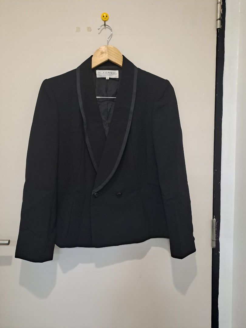 Givenchy formal black blazer (Category: Coats, Jackets and Outerwear) located in Manila. Submitted by joanbalde39643 (Listing ID 1460458314, Image 1). Description: This is a vintage piece from the "HI FORMAL by GIVENCHY" line, which was a specialized high-end formalwear and ceremonial attire collection produced primarily for the Japanese luxury market through an exclusive licensing partnership with the renowned Japanese formalwear house, Tokyo SO