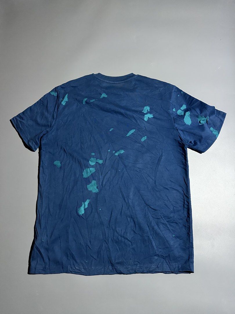 GIVENCHY PARIS DISTRESSED (Category: Activewear) located in Makati City. Submitted by js.street.finds (Listing ID 1460432628, Image 2). Description: DIMES 21.5/27.