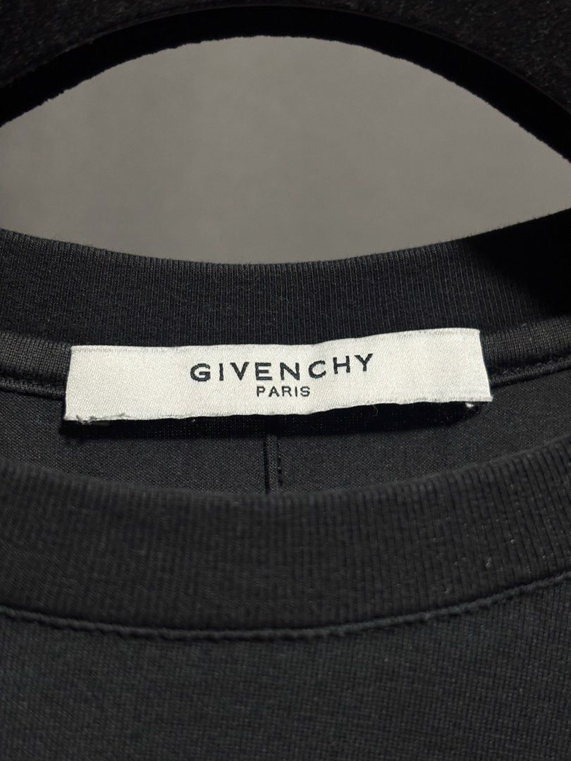 Givenchy Ricardo Tisci Bambi Shirt (Category: Luxury Apparel) located in Baguio. Submitted by thecollector2600 (Listing ID 1460473909, Image 3). Description: 20” x28”.