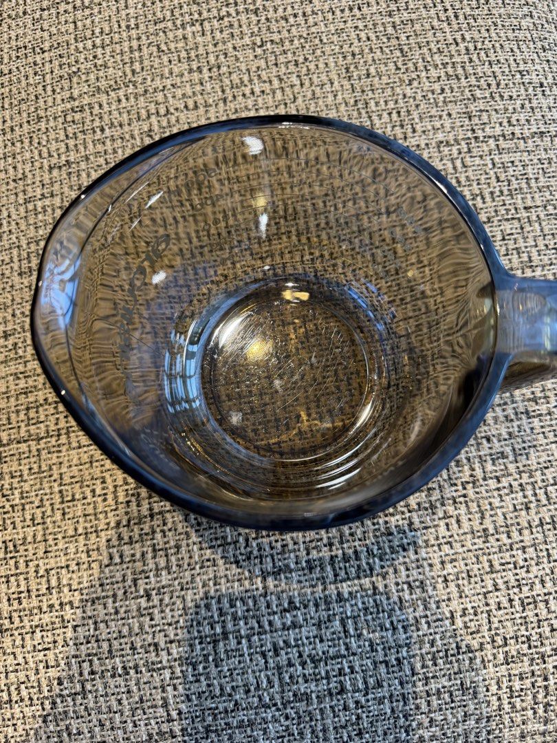 Glass liquid measuring cup (Category: Other Kitchenware & Tableware) located in Mandaluyong City. Submitted by stc2026 (Listing ID 1460318885, Image 3). Description: Like new glass liquid measuring cups, PHP300 each or best offer. There are 2 available..