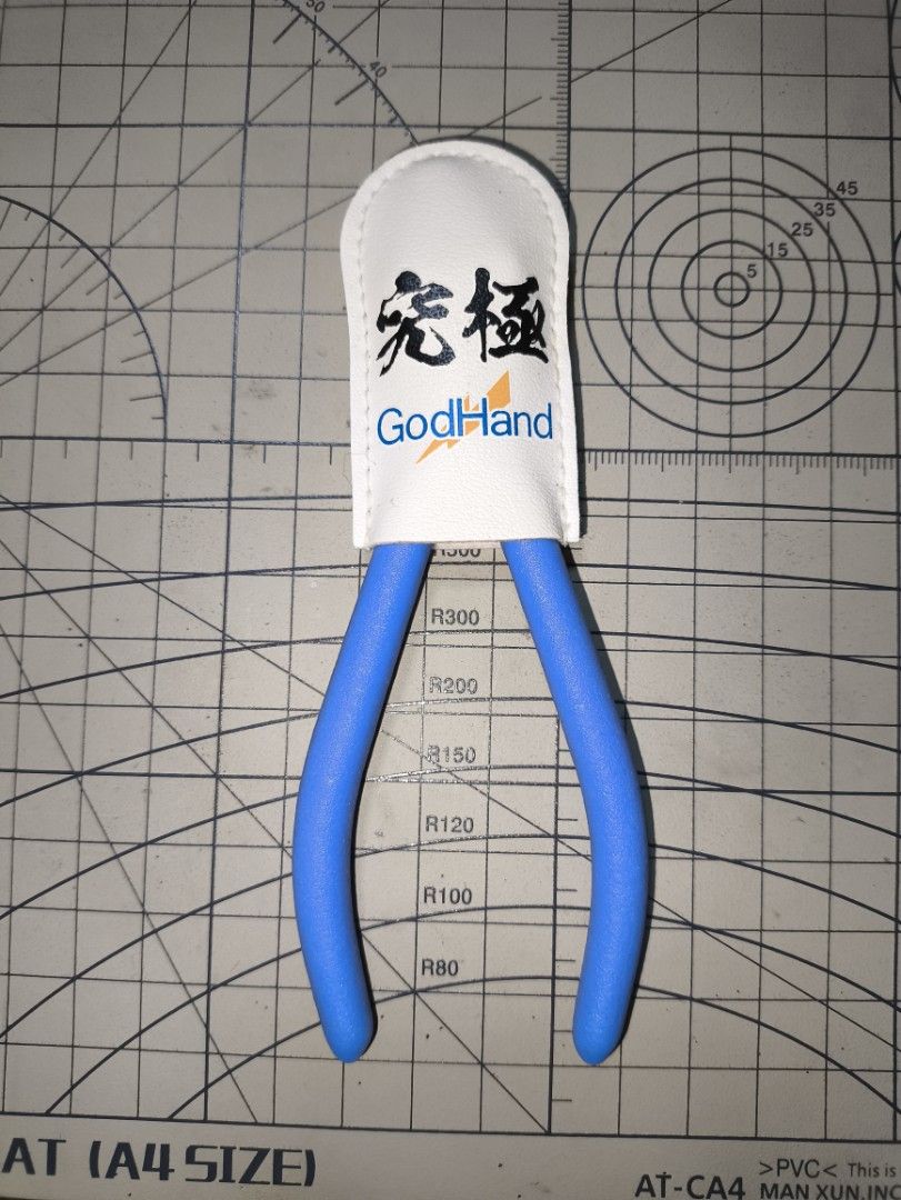 GodHand SPN-120 Ultimate Nipper (Category: Craft Supplies & Tools) located in Manila. Submitted by tobats_kun (Listing ID 1460507529, Image 3). Description: 🛠️ GodHand SPN-120 Ultimate Nipper – Good Condition Selling my Genuine GodHand SPN-120 Ultimate Nipper, ideal for Gunpla/model kit building. ✅ Model: SPN-120 ✅ Genuine GodHand ✅ Good working condition ✅ Sharp and precise for clean nub removal ✅ Includes original protective cover ✅ Well maint