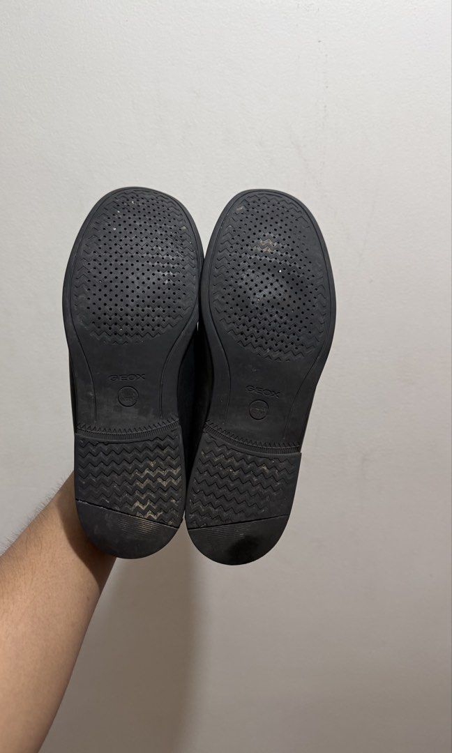 Goex loafers (Category: Casual Shoes) located in Koronadal. Submitted by johnapolen99551 (Listing ID 1460336108, Image 2). Description: In good condition Ship nationwide .