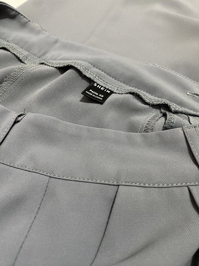 GRAY TROUSERS 🩶 (Category: Other Bottoms) located in Tanza. Submitted by vhies_closet24 (Listing ID 1460315100, Image 2). Description: Decluttering! Selling my pre-loved gray trousers. Simple, classy, and easy to style — perfect for office or casual wear. 📩 PM me for measurements or other details..