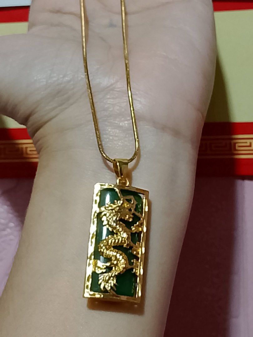 Green Imperial Jade Dragon Necklace (Category: Announcements) located in Caloocan City. Submitted by levres_good_collection07 (Listing ID 1460314941, Image 3). Description: Natural Green Imperial Jade Dragon Curved Necklace Jade size: 32mmX13mm Chain length: 18inches High quality stainless Box included.