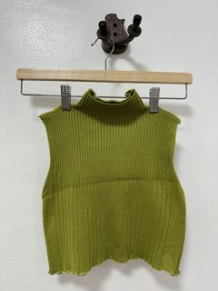 (Category: ) located in . Submitted by kokoclosets (Listing ID 1460473852, Image 1). Description: .