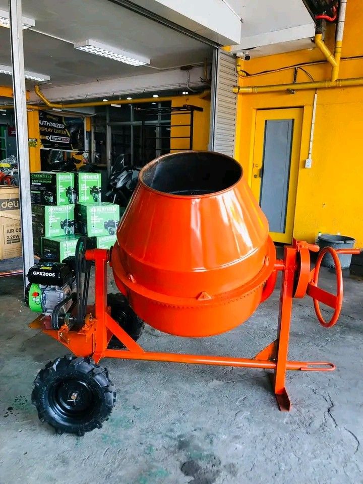 Greenfield GFX200S Cement Mixer (Category: Construction Tools & Equipment) located in Cabuyao City. Submitted by emmanz1133 (Listing ID 1460305886, Image 1). Description: T FRAME ONE BAGGER CONCRETE MIXER WITH REDUCTION SYSTEM 7.5HP GASOLINE ENGINE FOR ONLY 27,999 Yoke: Tubular Tank Capacity: 280L Bottom Thickness: 5mm Side Thickness: 2.5mm FREE FREE FREE 👇 👇 OPTION 1: WADFOW INVERTER WELDING MACHINE WITH FREE CORDLESS DRILL OPTION 2: ANGEL GRI