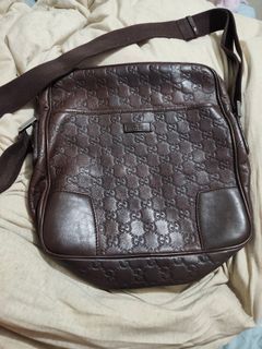 (Category: ) located in . Submitted by refreshmycloset444 (Listing ID 1460384544, Image 1). Description: .