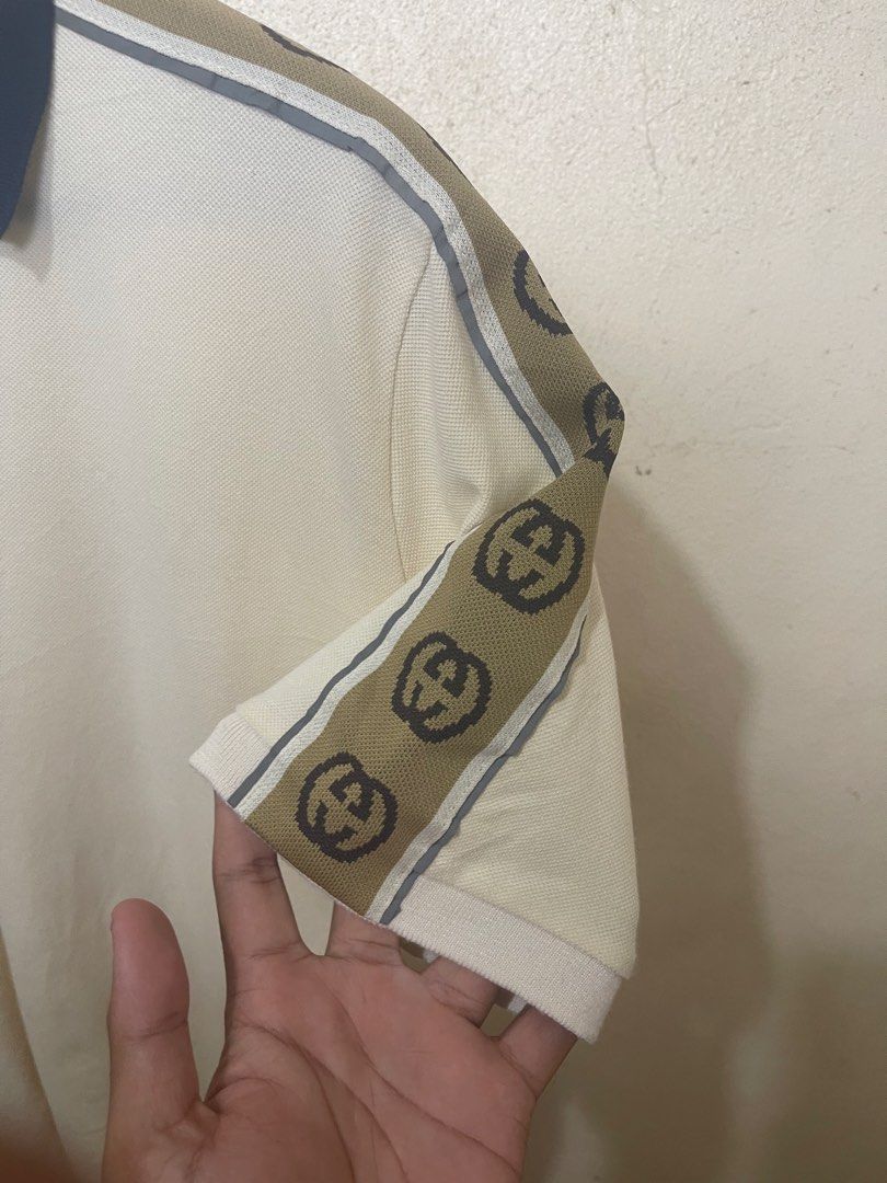 Gucci Side Tape Polo Shirt (Category: Activewear) located in Tuguegarao City. Submitted by elyks11 (Listing ID 1460326414, Image 3). Description: NEED WASH SEE PIC SOLID PA LABHAN LANG GANDA NETO.