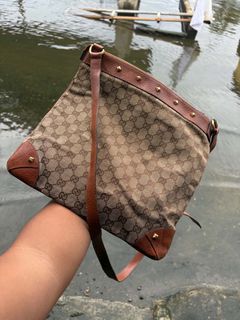 (Category: ) located in . Submitted by stopandshopforluxury (Listing ID 1460420616, Image 1). Description: .