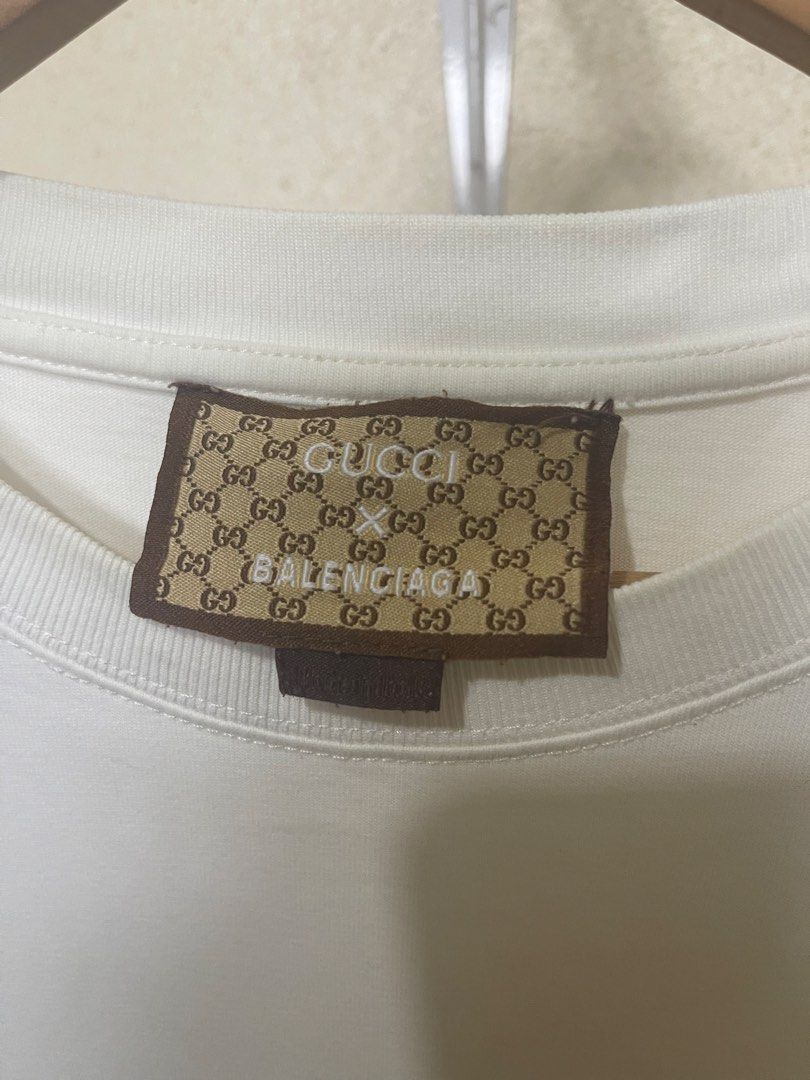 Gucci x Balenciaga Tee (Category: Activewear) located in Tuguegarao City. Submitted by elyks11 (Listing ID 1460325319, Image 2). Description: GUCCI X BALENCIAGA RARE COLLAB GOODS PA CONDI NEED WASH.