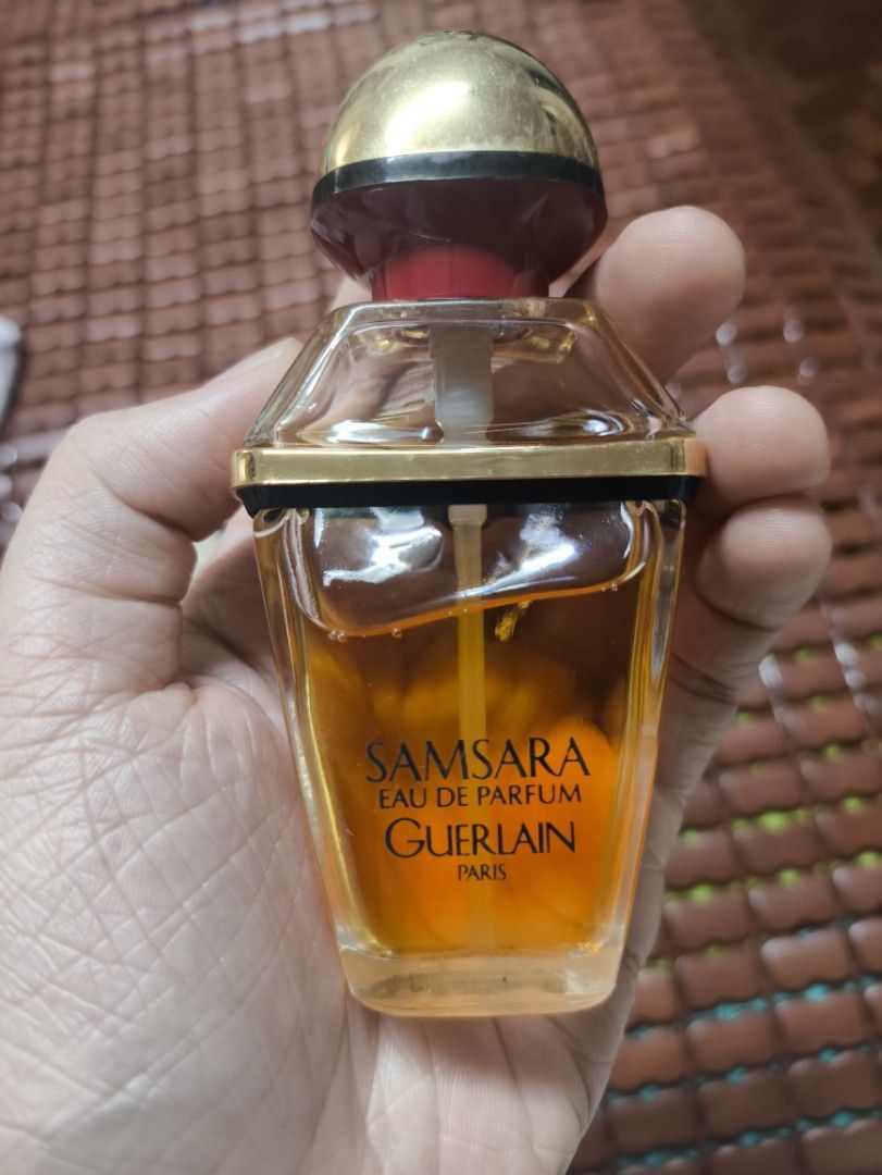 Guerlain Samsara EDP 30mL Vintage Formulation (Category: Fragrance & Deodorants) located in Manila. Submitted by wjjjsk (Listing ID 1460417712, Image 1). Description: Super Rare! Bought for 140 USD on eBay. Original Vintage Formulation With Mysore Sandalwood. Only 1 spray missing. The smell to me presents floral and has a hint of a woody old book smell. Accords according to fragrantica: Powdery, Woody, Yellow Floral, Vanilla, Iris, Sweet, Amber, 