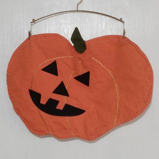 (Category: ) located in . Submitted by thriftedtreasures101.1 (Listing ID 1460504074, Image 1). Description: .