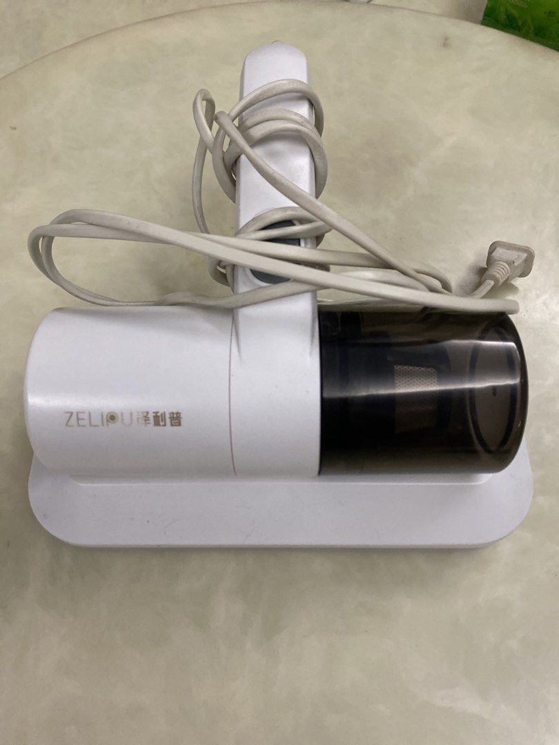 Handheld dust mite vaccum cleaner (Category: Cleaning Tools & Supplies) located in Imus. Submitted by 9teen.87 (Listing ID 1460466697, Image 3). Description: - Primarily designed for cleaning beds -Suitable for mattresses,pillows and sofas - UV-C sterilization - Strong suction power -Compact design,lightweight handheld .