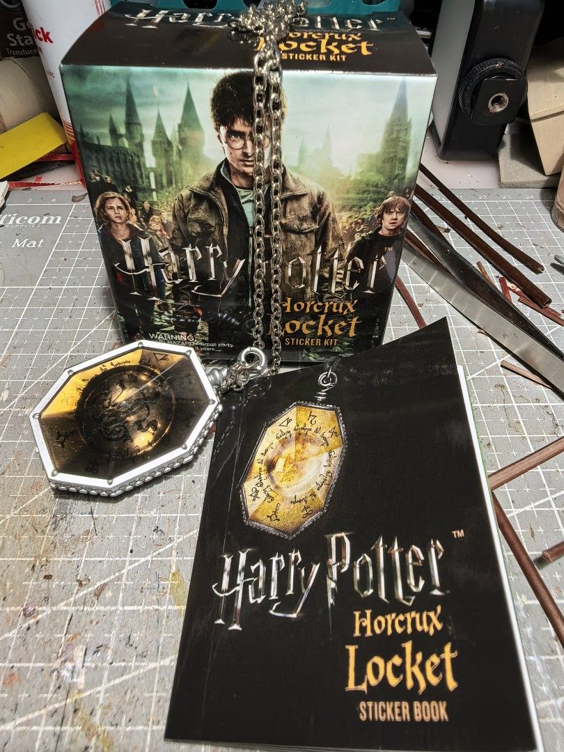 Harry Potter Objects (Category: Western Merchandise) located in General Trias. Submitted by sheiladelta32737 (Listing ID 1460424694, Image 2). Description: Time turner Hedwig Horcrux pendant 300each Ships from Cavite.