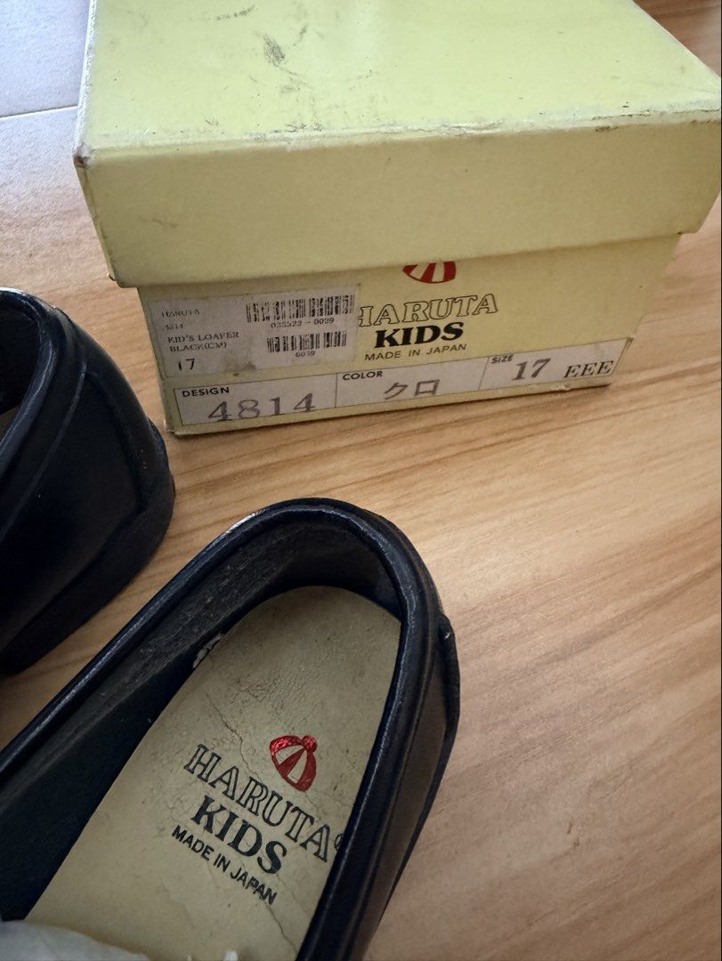 Haruta kids loafers (Category: Babies & Kids Fashion) located in Alfonso. Submitted by jbcamet (Listing ID 1460430339, Image 2). Description: Haruta kids loafers Size 17 EEE Authentic Brandnew No issue.