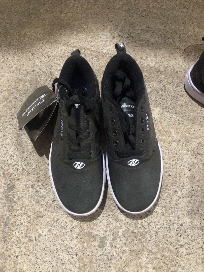 🏷️HEELYS (Category: Dress Shoes) located in Cagayan de Oro. Submitted by jericc1 (Listing ID 1460459181, Image 3). Description: 🏷️HEELYS Size👇🏻 W4us / 34eu / 21cm W6us / 36.5eu / 23cm W6us / 36.5eu / 23cm Price :3499 Free ship if around mindanao • All pairs are not on hand sadly How to order? 👇🏻 - Send me a message to the pair you like and the size, all available sizes are indicated in the post • Some pair have issues like yellow stain, not