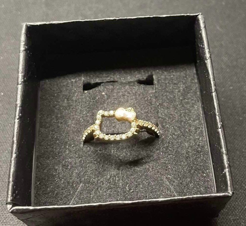 Hello Kitty YG 14k Face Ring with Diamonds Size 7 (Category: Rings) located in Quezon City. Submitted by beckyshop2024 (Listing ID 1460506210, Image 2). Description: - Used a few times - Atasay (Turkey Brand) collab with Sanrio - Yellow Gold 14k with natural diamonds 2.1gms - Bought at Atasay Retail Store, Istanbul Airport - Inclusion: Original Box.