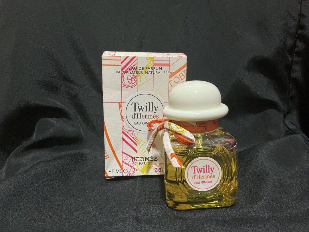 Hermes Twilly d'Hermes Eau Ginger Eau de Parfum 85ml (Negotiable) (Category: Fragrance & Deodorants) located in Manila. Submitted by just.aly (Listing ID 1460375625, Image 1). Description: - Hermes Twilly d'Hermes Eau Ginger Eau de Parfum - Vaporisateur Natural Spray - 85ml bottle - Includes original box - Ideal for everyday wear -brought for 10,500 orig price -From singapore.