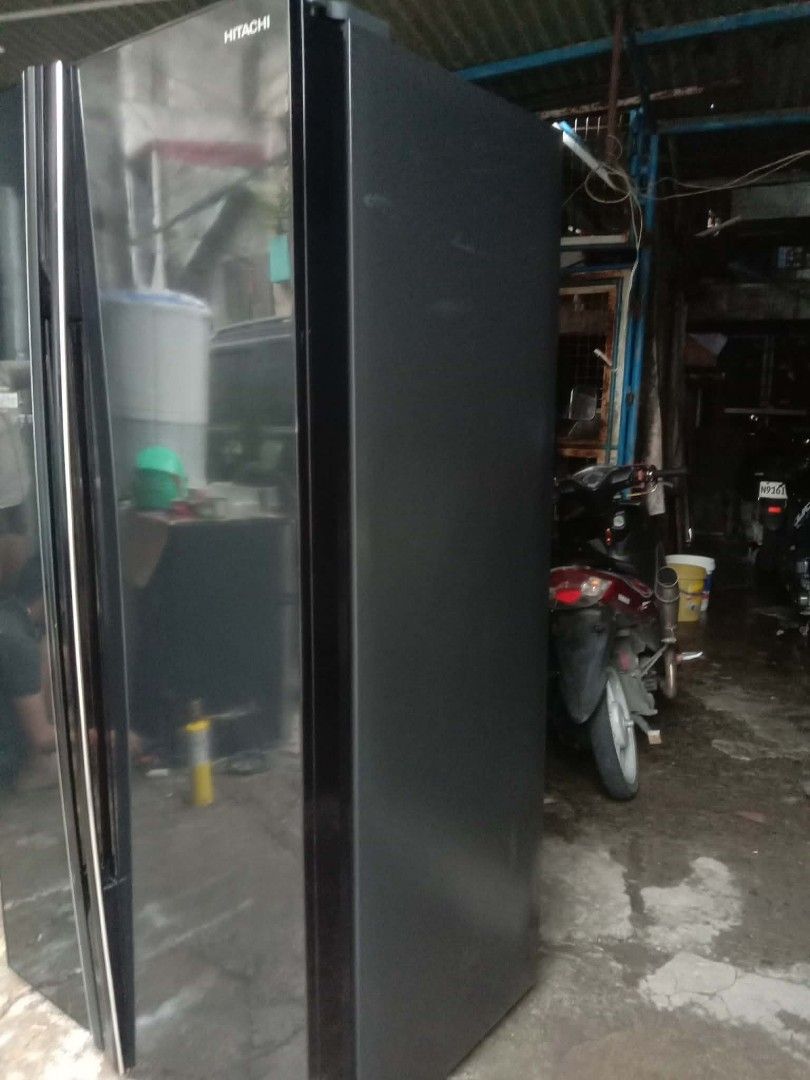 Hitachi refrigerator (Category: Refrigerators and Freezers) located in Cavite. Submitted by carou68692 (Listing ID 1460314718, Image 2). Description: rush sale Hitachi refrigerator two door side by side 20 cubic ready to use good condition no repairpm nyo lang me.