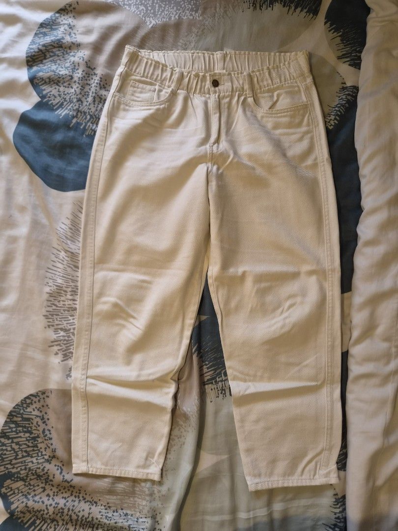 H&M Cream Pants (Category: Other Bottoms) located in Taguig. Submitted by nikkiudelp (Listing ID 1460402721, Image 1). Description: - Cream colored pants from H&M - Size EUR 40 / US 8 - Features an elastic waistband for comfort - Minor marks on fabric (see last photo).