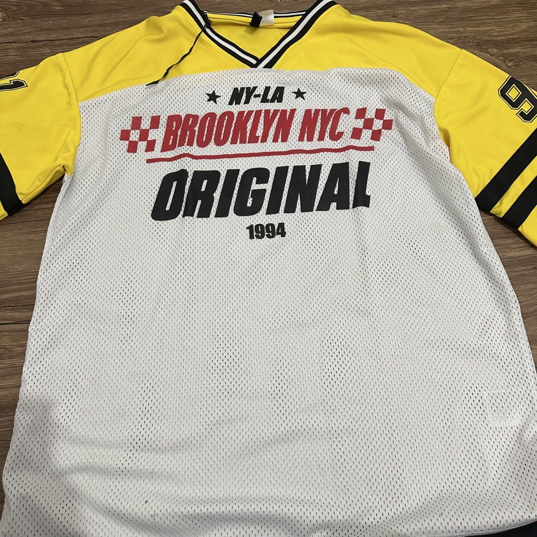H&M jersey Brooklyn nyc shirt (Category: Activewear) located in Bulacan. Submitted by itemsbyjj (Listing ID 1460434110, Image 2). Description: .