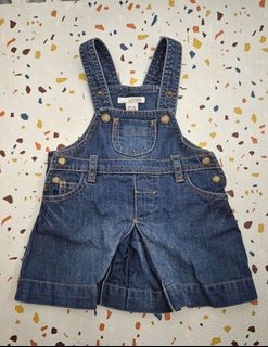 (Category: ) located in . Submitted by CleaninOutMyCloset (Listing ID 1460345918, Image 1). Description: .